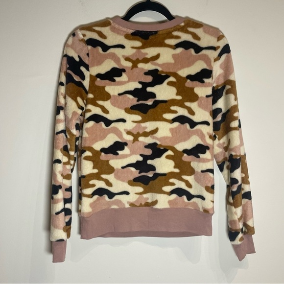 Anthropologie Sunday in Brooklyn Dayna Fuzzy Velour Top Pink Combo Camo XS - Picture 5 of 7